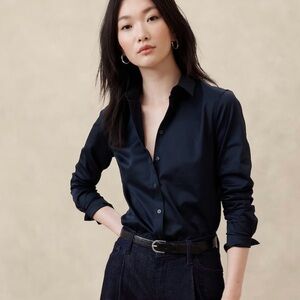 Banana Republic Navy Classic Button-Down Satin Silky Long Sleeve Shirt Size S